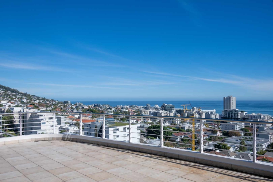 To Let 2 Bedroom Property for Rent in Sea Point Western Cape